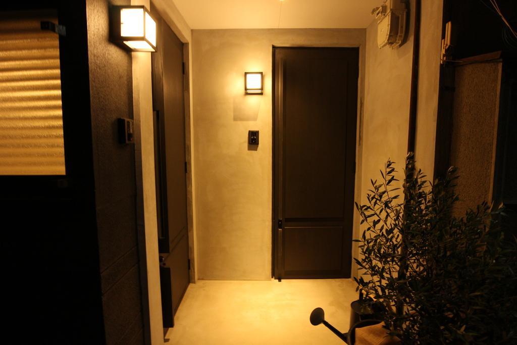 Sekai Hotel Momiji Осака Екстер'єр фото